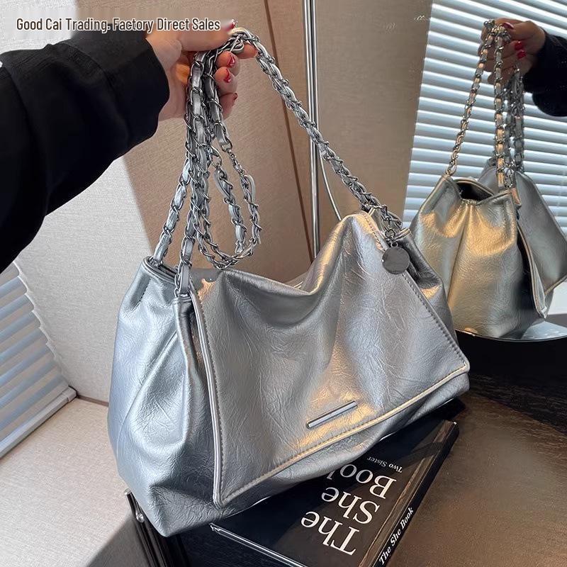 2023 Trendy Women's Chain Tote Bags - Large Capacity Casual Shoulder & Messenger Bag