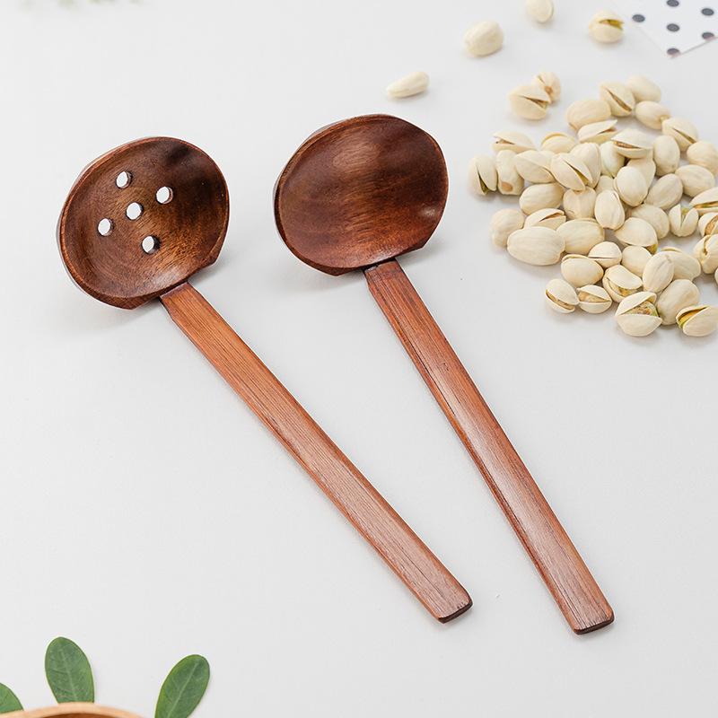 Nanmu Weiqian Spoon Malatang Fishing Spoon Ramen Hot Pot Colander Tableware Japanese Solid Wood Star Anise Tortoise Spoon