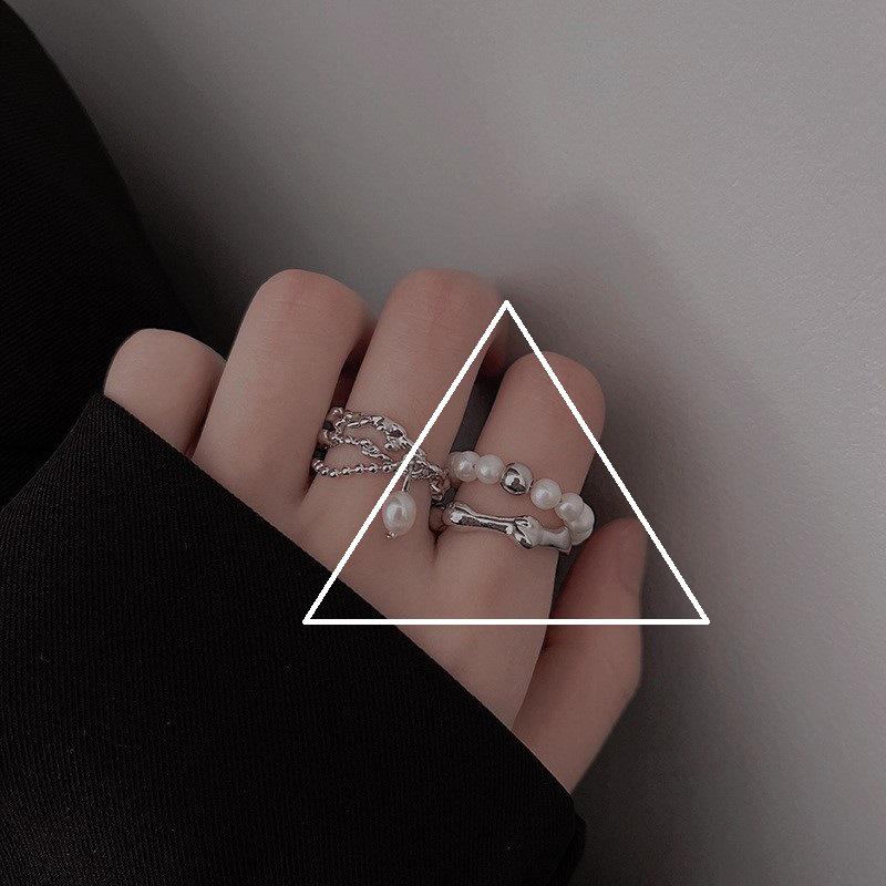 

Елегантна каблучка з місячним каменем для жінок - Висококласний порожнистий дизайн зі стерлінгового срібла S925, Універсальна та стильна прикраса для рук Adjustable Open