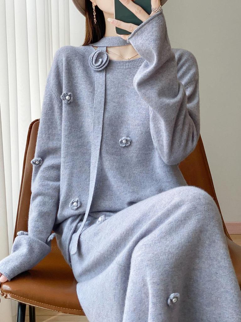 Autumn/Winter Pure Wool Fashion Set with 3D Floral Design Skirt