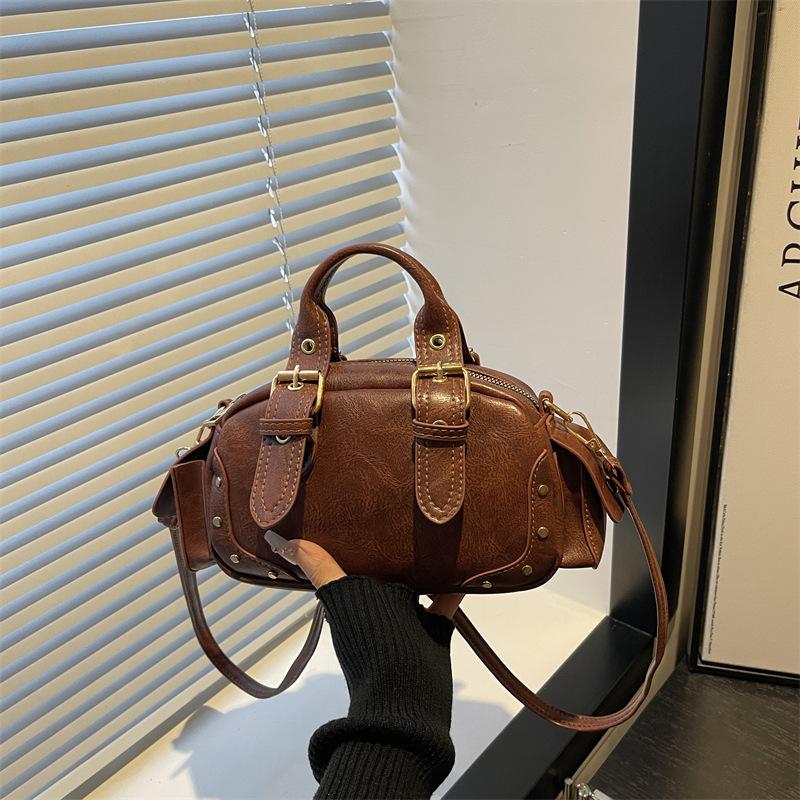 New trendy retro Spice Girl fan car bag niche bowling handbag single shoulder crossbody armpit bag