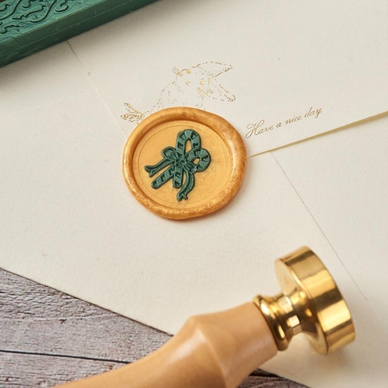 Christmas Holiday Seal Stamp Set for Wedding Christmas Valentines, With Wood Handle, Replaceable Stamp Head, Seal Sticks