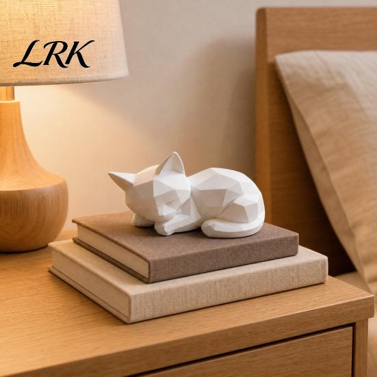Nordic Style Cat Decoration Geometric Sleeping Figurine, 3D Printed Minimalist Statue, Statue Abstract Animal Sculpture for Desk Shelf Home