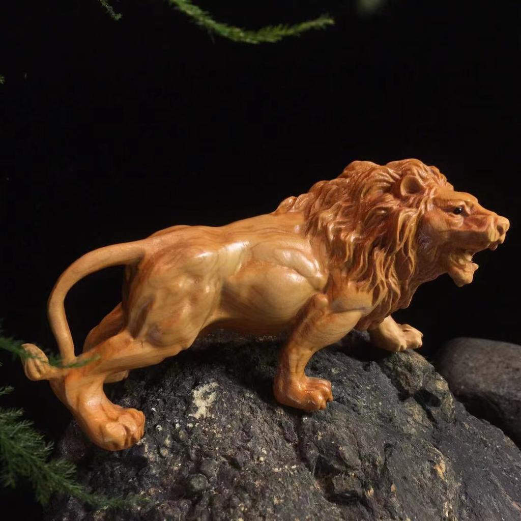 Natural Cypress Wood  Lion Statue, Solid Wood Hand-Carved Animal Sculpture Home Room Office Decoration Artwork The Perfect Gift