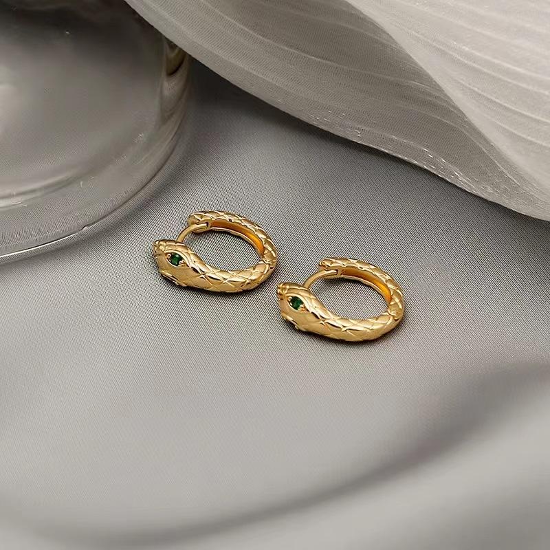 Super Sa Temperament Snake Ear Buckle Diamond-Set Personality Trendy Cool Style Girl Simple Personality Earrings
