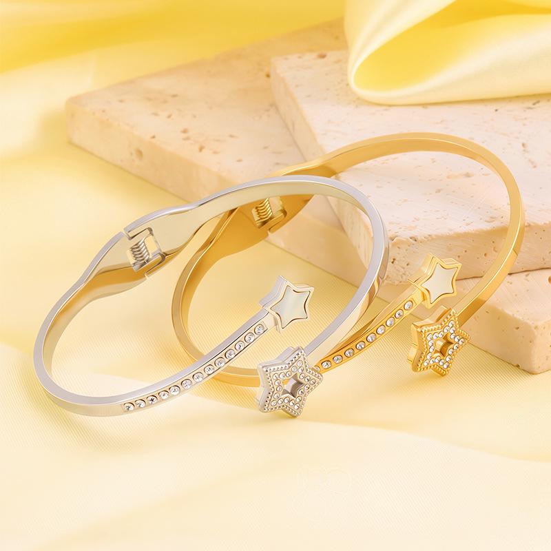 Fashion Couple Style Small Star Opening Female Light Luxury High-end Five-pointed Bracelet