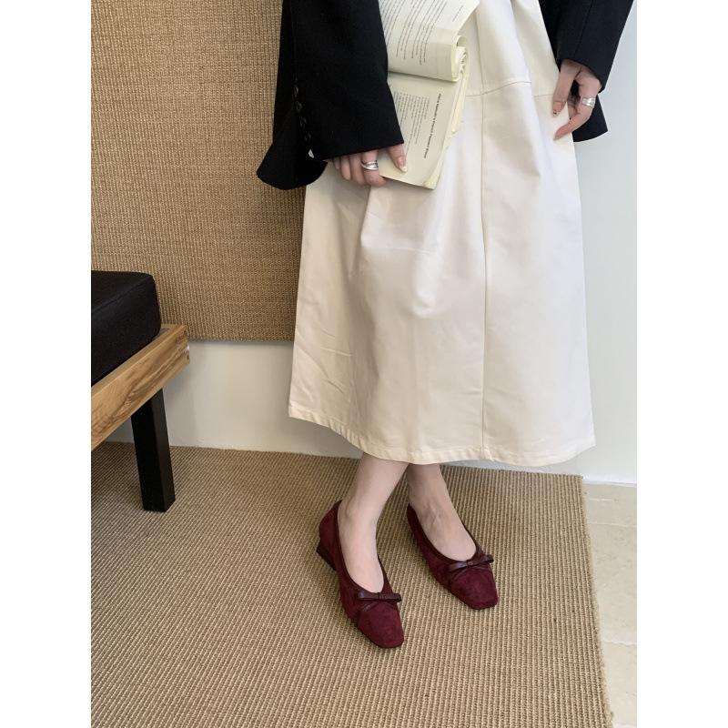 

Fairy bow temperament gentle shallow mouth single shoes new French thick heel 3 cm comfortable soft sole one pedal shoes 39 красный