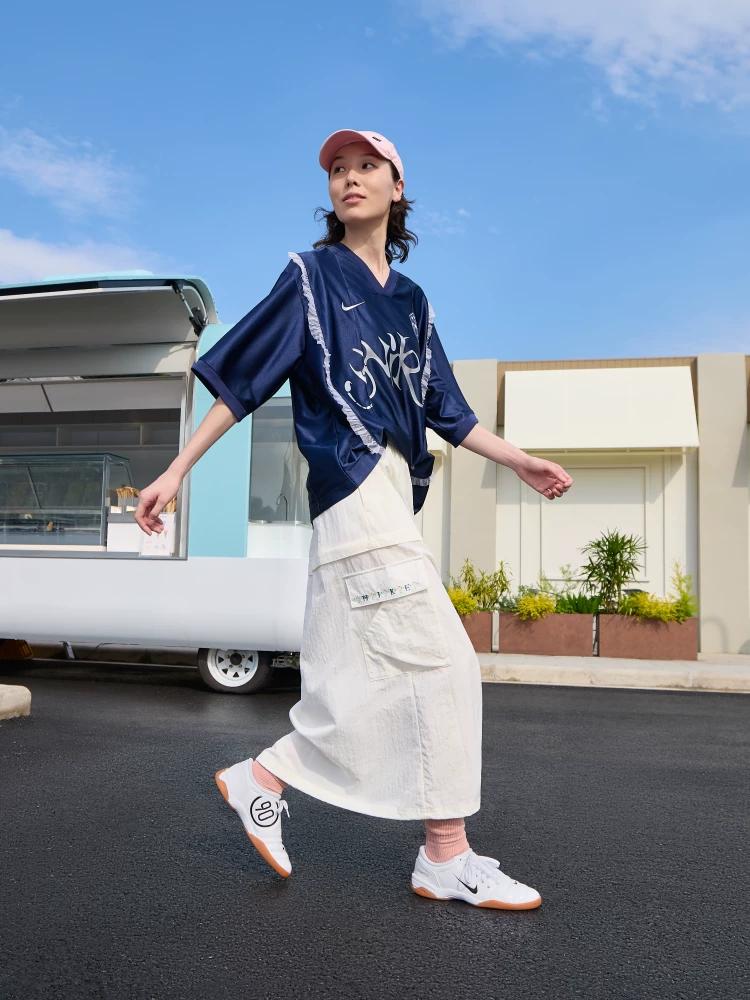 Nike Women's Retro Football Low-Top Sneakers for Spring - Personalized Flat-Top Sport Shoes - Nike TOTAL 90 IB566