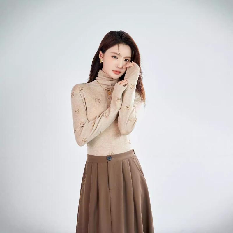 

Autumn new inner wool sweater women s bow hot diamond stacked turtleneck knitted sweater slim primer sweater 120 (110-67.5 kg) верблюд