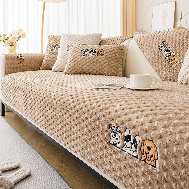

New Golden Turtle Velvet Sofa Cushion Four-Season Universal Non-Slip Sofa Seat Cushion Cream Wind Leather Sofa Cover 70*70cm