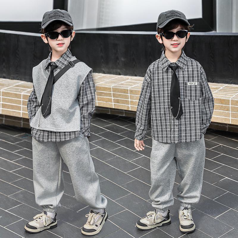 Jungen 2025 Herbst Preppy 3-teiliges Set: Stilvolles Hemd, Weste und Sportbekleidung