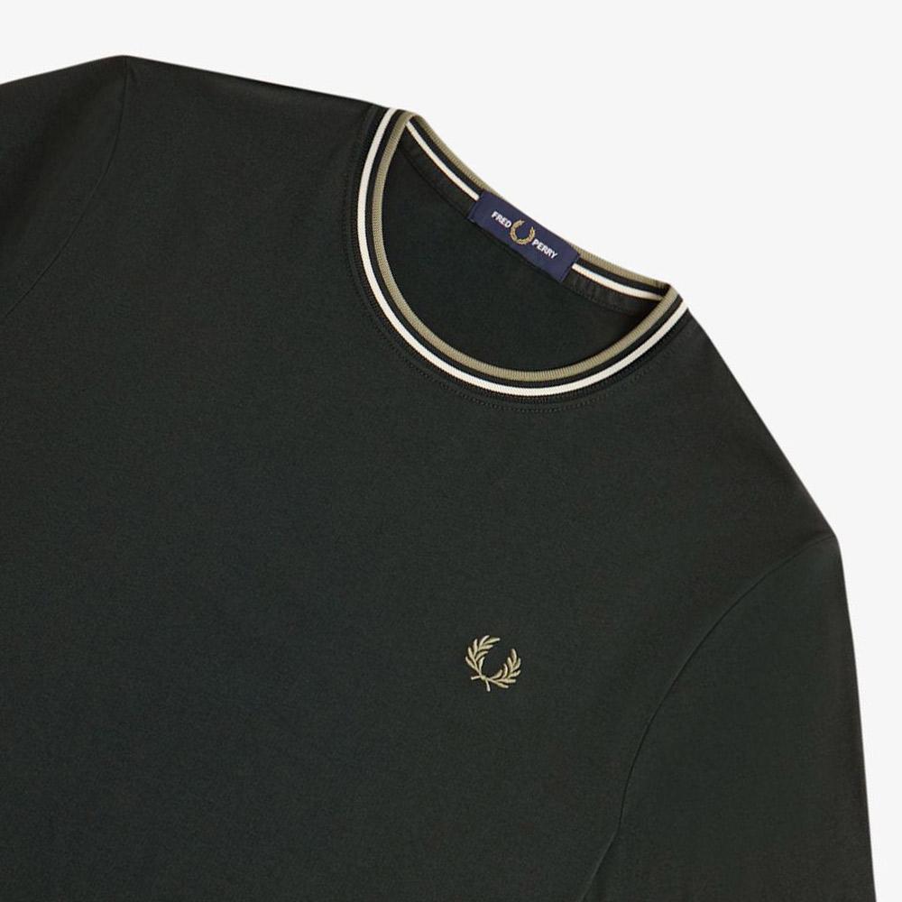 FRED PERRY [Baseline] Twin Tip T-Shirt - Night Green/Light Ecru/Olive Mint Afpm2511588-Y65