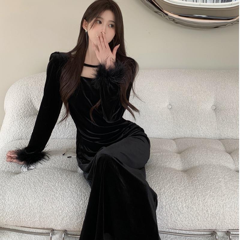 Early autumn black golden velvet dress, new women's clothing, spring and autumn high-end waist and long dress