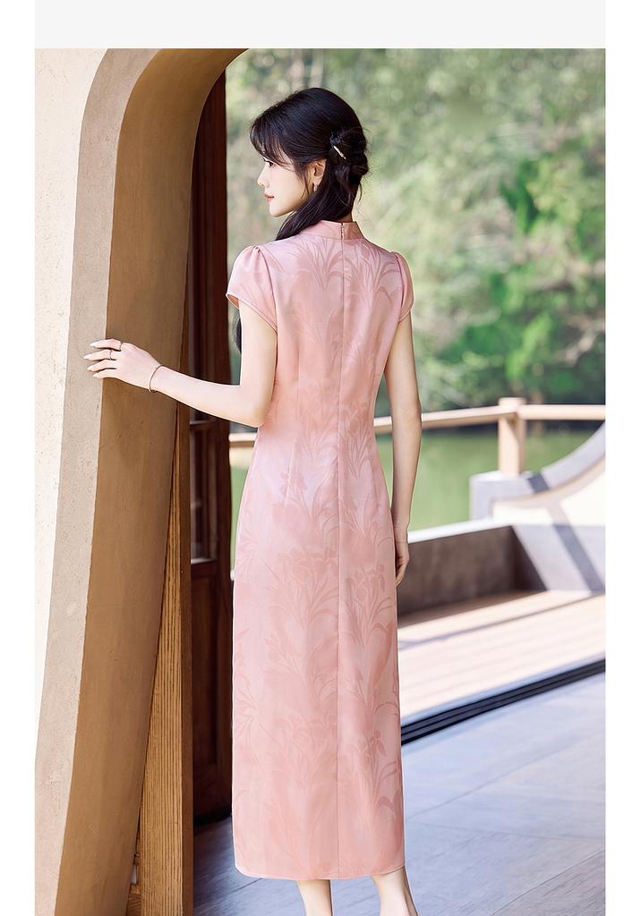 Design Sense Niche Fashion Temperament Slimming Dress for Petite Figures