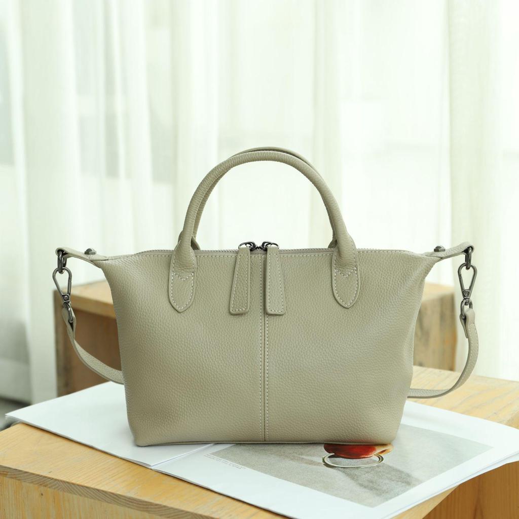 Elegant Genuine Leather Women's Dumpling Bag – Small, Lightweight, Cowhide Tote & Crossbody Design