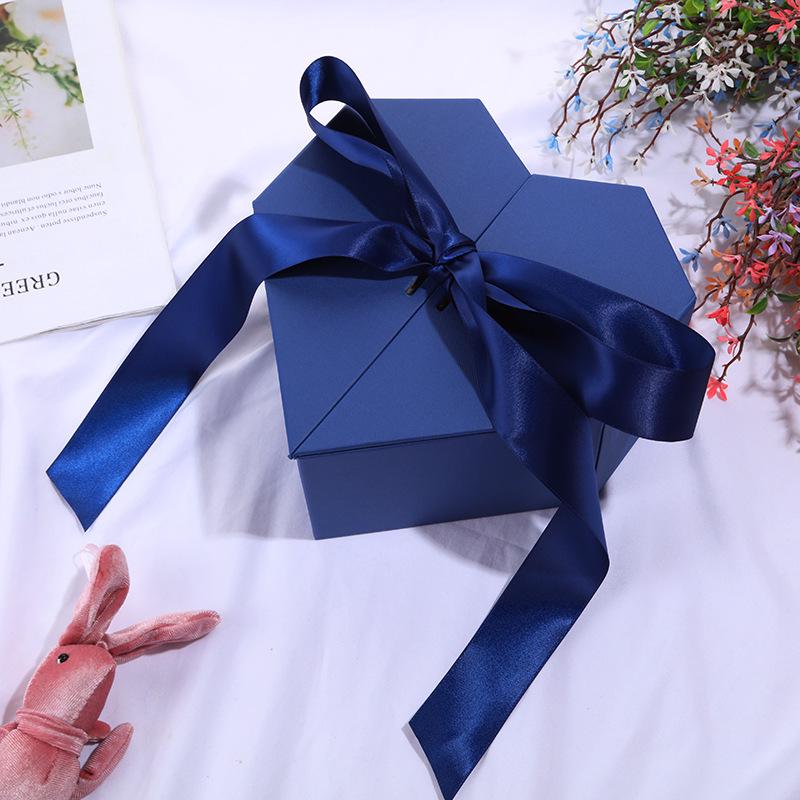Elegante Caja de Regalo Lazo de Amor para Bodas, Compromisos, Festivales o Cumpleaños