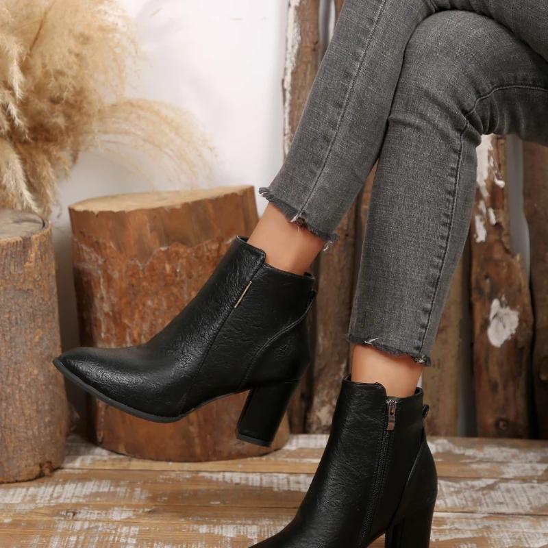 Winter New Women's Fashion Boots with Side Zipper Short Sleeve Elegant Pointed Coarse Heel Women's Shoes