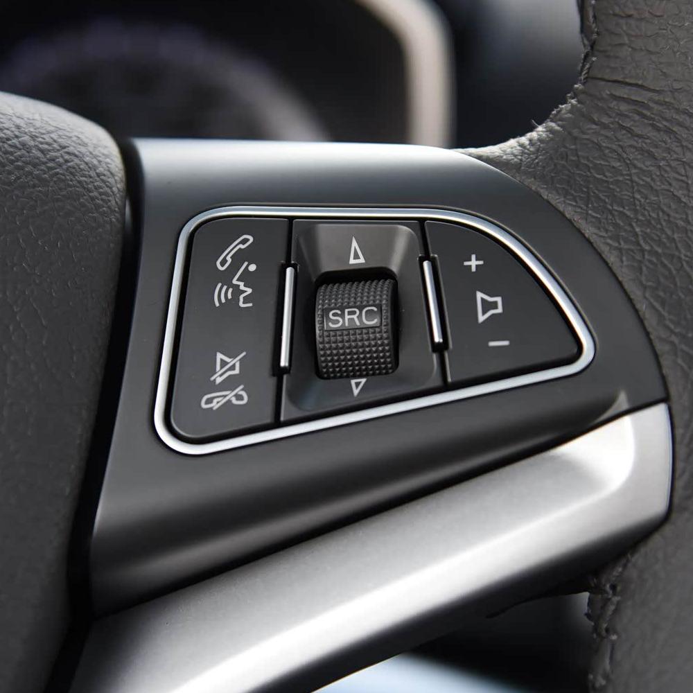 Car Steering Wheel Buttons Bluetooth Phone Cruise Control Remote Control Button Music Button For JAC S3 2014 2015 2016