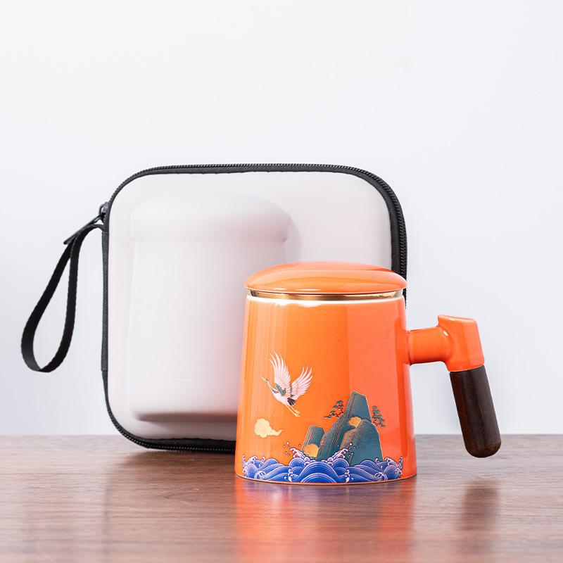 Ceramic tea cup with lid tea separation cup filter water cup creative wooden handle cup office cup gift cup Guochao