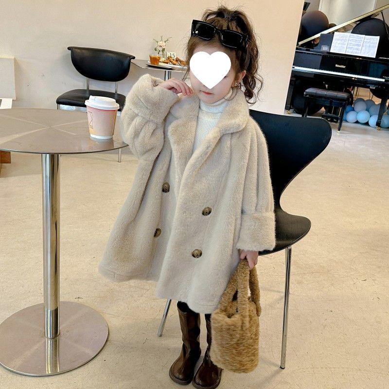 

Девочки Пальто зимнее средней длины из искусственного меха норки 100