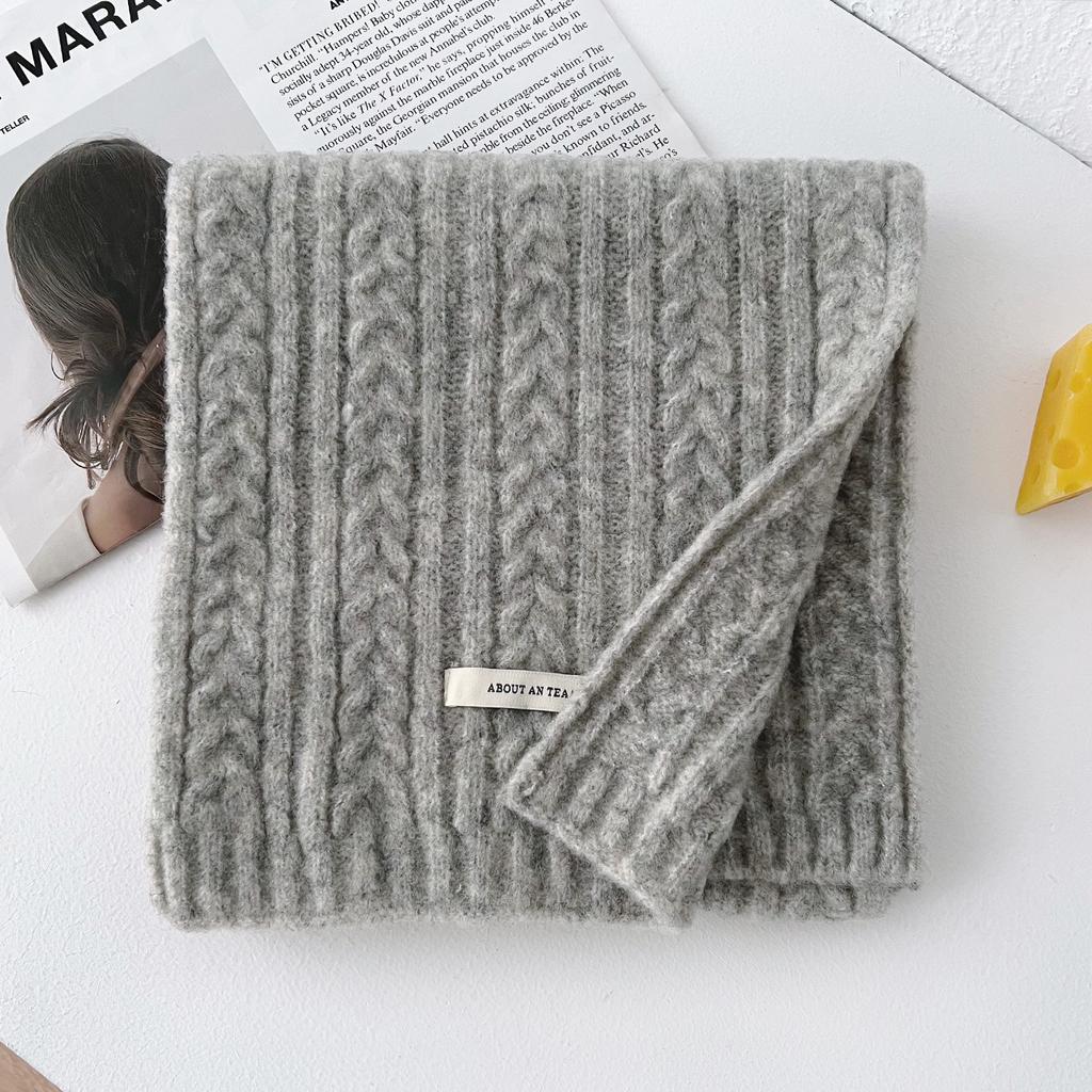 Premium Sense Simple Solid Color Including Scarf Women's Autumn and Winter Korean Atmosphere Warm Thick Knitted Versatile Scarf
