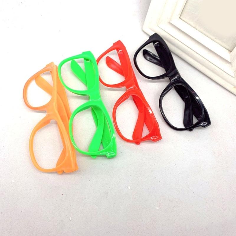 Пластиковые очки — фото 6