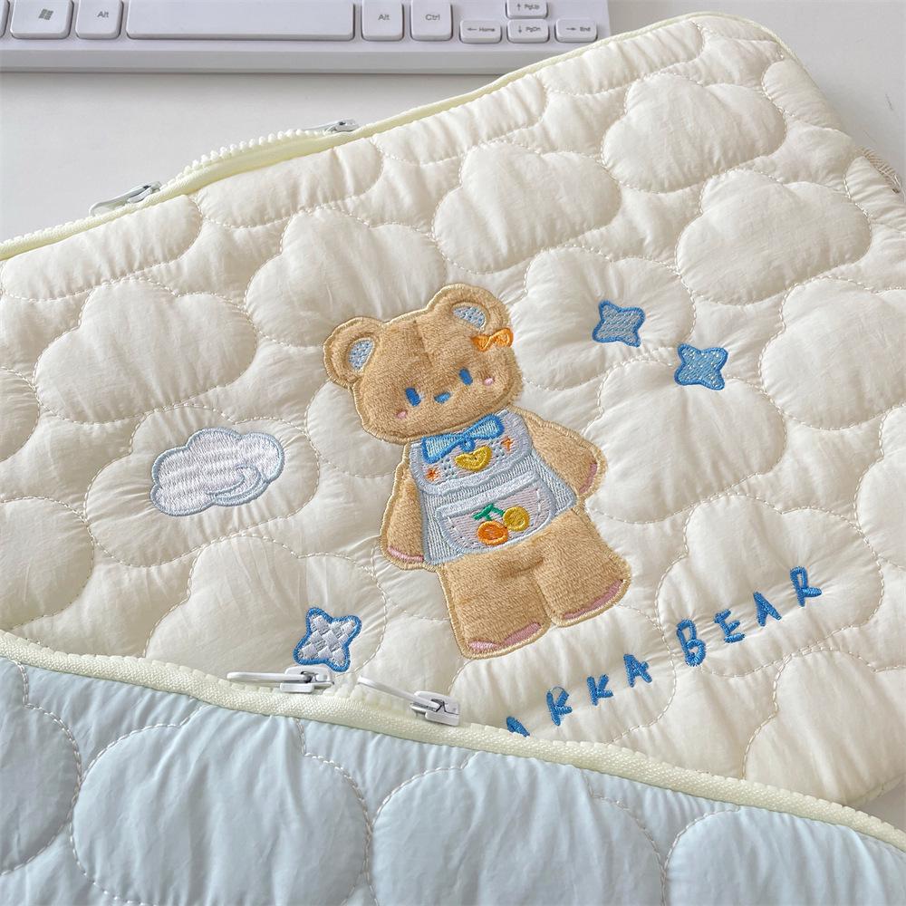 Soft Cloud Cartoon Embroidered iPad/Tablet Bag, 13/14 Inch Laptop Storage
