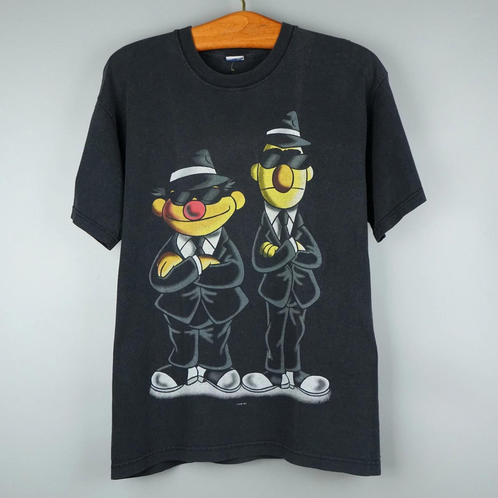 Vintage 1997 Jim Henson Muppets Sesame Street t-shirt S