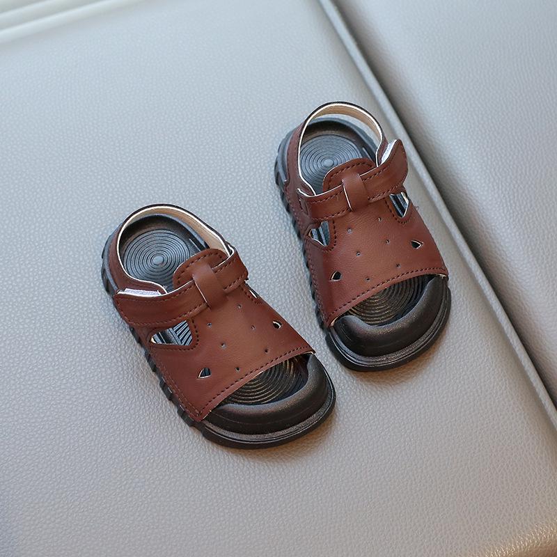 Kids' Versatile Velcro Sandals - Soft Sole Closed-Toe for Boys & Girls Spring/Summer 2025