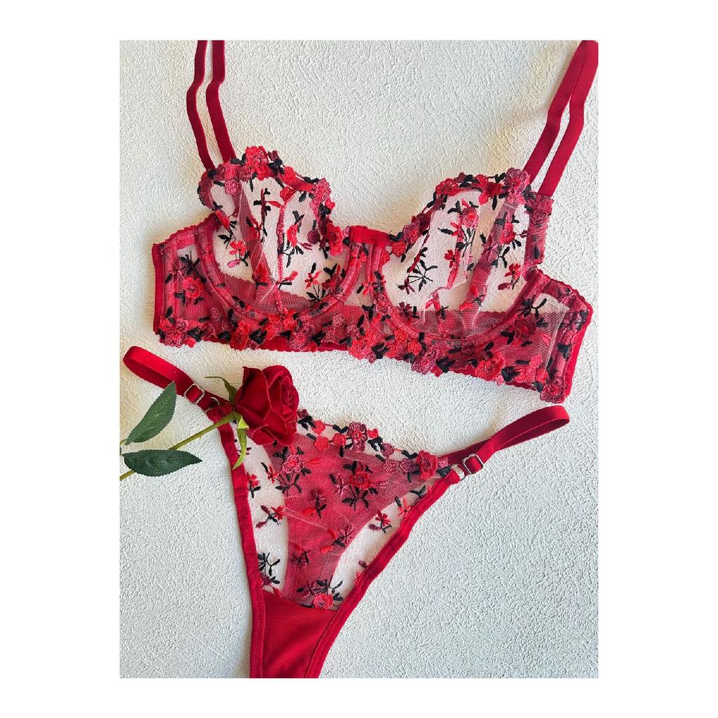 Rotes Mini-BH-Set mit Blumenmuster zum Valentinstag