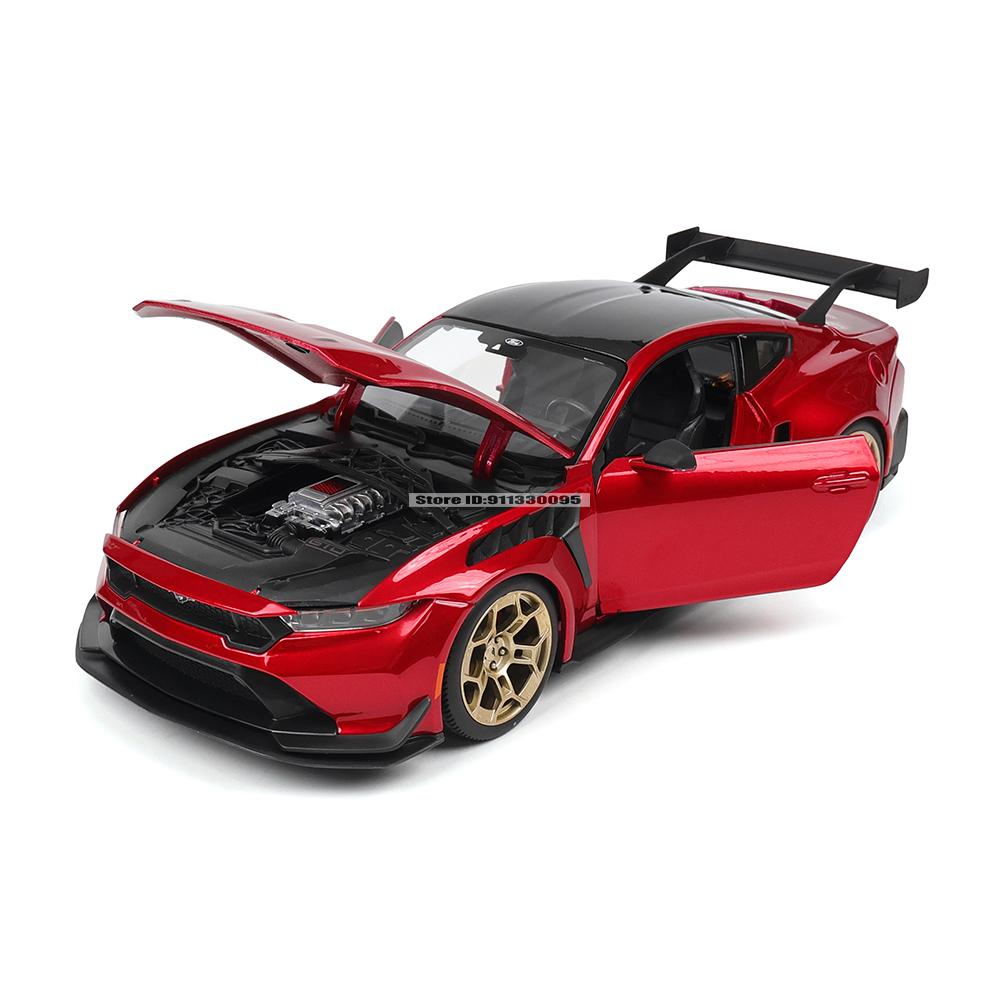 Maïsto 1:18 2025 Ford Mustang CTD Modèle de Voiture en Alliage Modèle Statique Moulé sous Pression Collection Cadeau Jouet Cadeau Base Noire