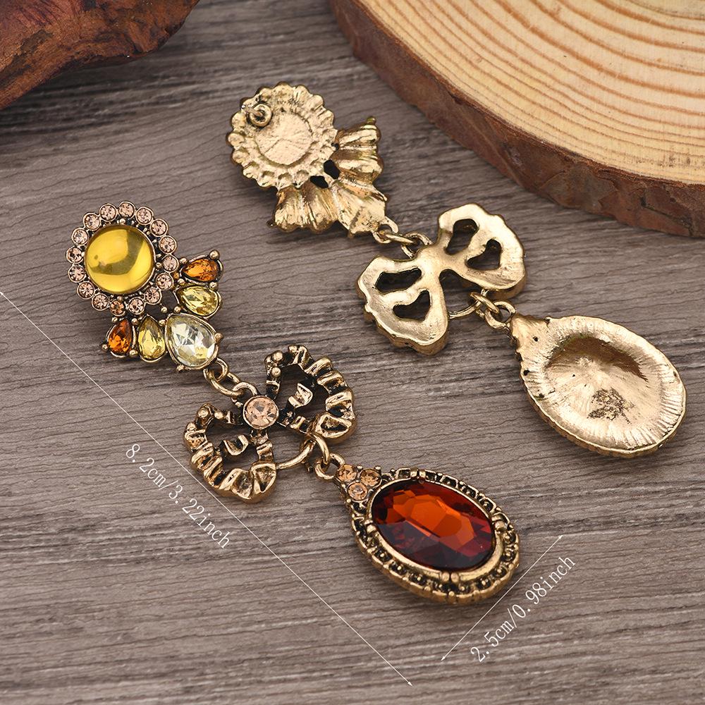 2024 Retro Crystal-Inlaid Silver Plated Earrings - Exaggerated Niche Design for Women