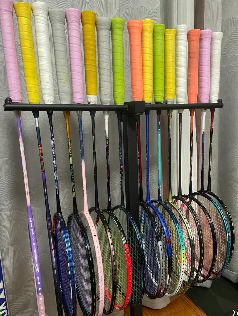 Wall-Mounted Racket Display: Badminton and Tennis Storage Hook
