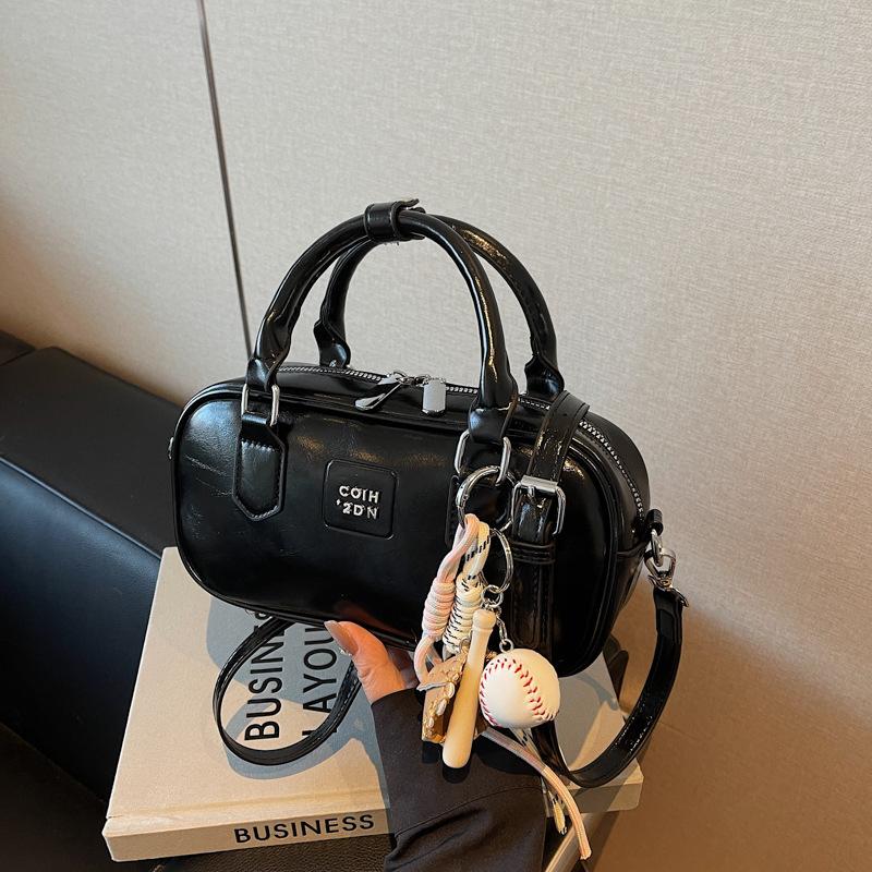 High-end Small Bag Women's New Spring and Summer Versatile Messenger Bag Fashion Portable Pillow Bag