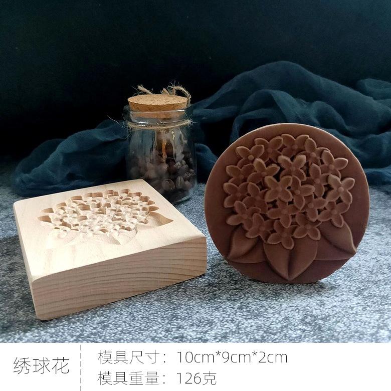 Wooden Cookie Cutter Mold Wedding Cookie Moulds Flower Tree Cartoon Animals Pattern Cake Baking Mould Tools for Christmas Easter