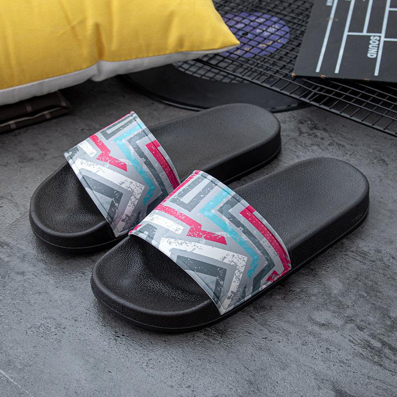 Ladies New Slippers Summer Seasons Home Furnishing Outdoor Slippers Toe Slippers Couple Fashion Cartoon Non-slip Slippers