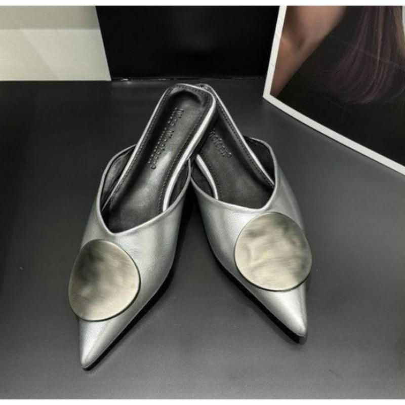 

Новый дизайн Женские роскошные мокасины Модные лоферы с острым носком Женские 2025 Весна Черные балетки Женские сандалии 40 серебряный