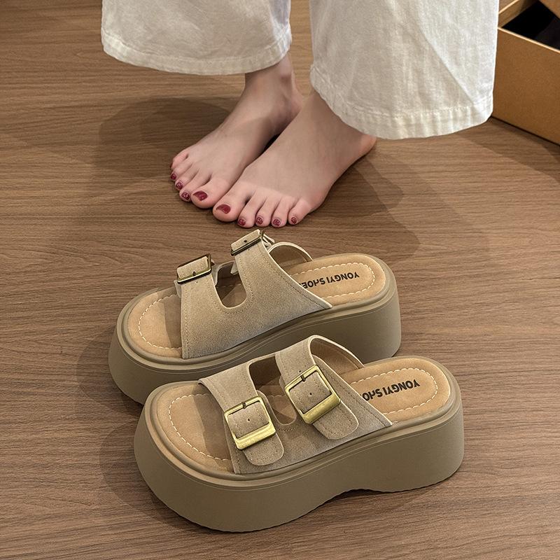2025 New Beautiful One-word Boken Sandals Small Boken Slippers Muffin Platform Sandals