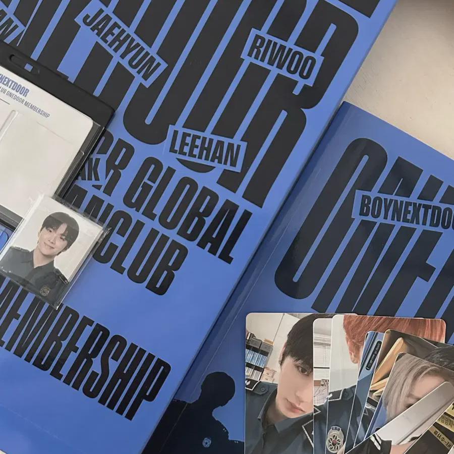 

BOYNEXTDOOR Членский комплект