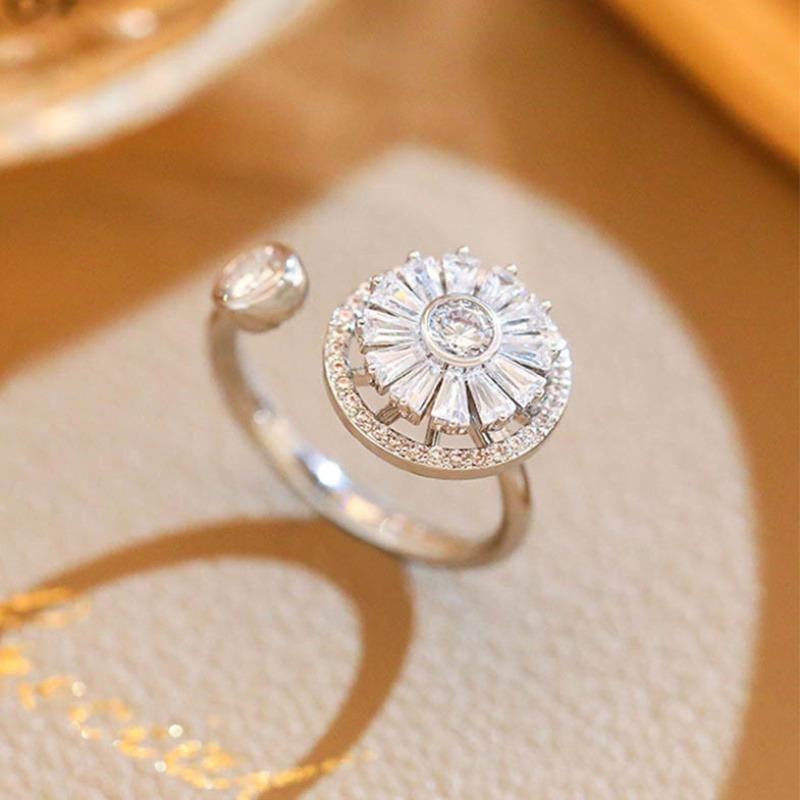 

Элегантное вращающееся кольцо с цирконием — роскошный открытый дизайн, идеально подходит для вечеринок и подарков, подходит для ношения в любое время года