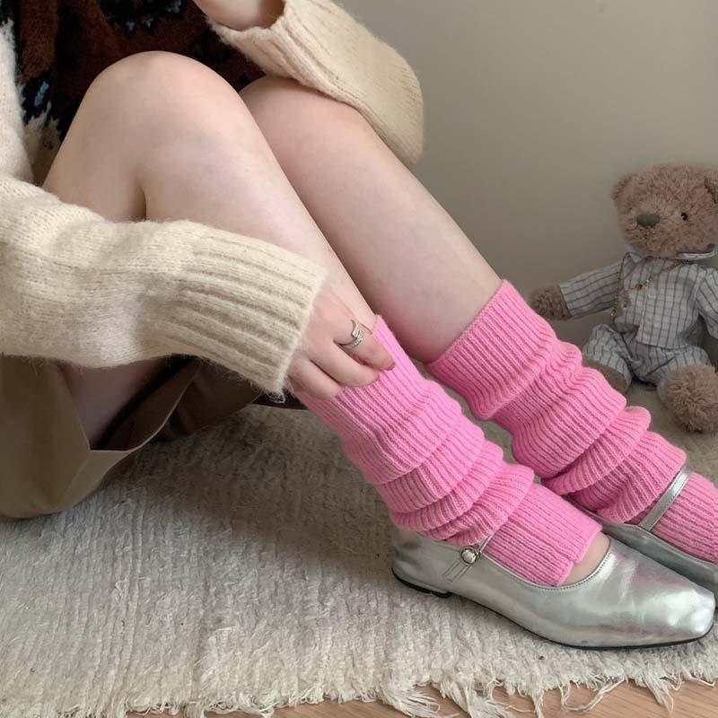 Spring, Autumn and Winter New Women's Socks High-end Stacking Socks Thickened Warm Calf Knitted Socks Fashion