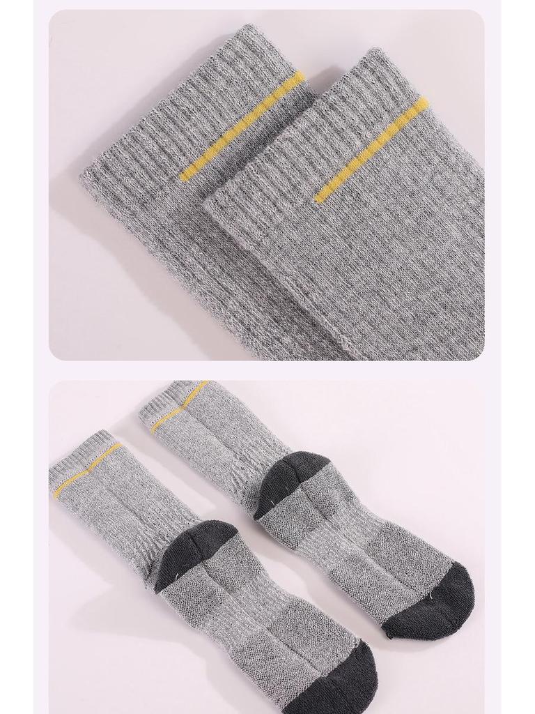 Men's & Women's Merino Wool Hiking Socks - Thick, Warm, Sweat-Absorbent, Breathable, Terry Loop Pile for Mountaineering and Sports