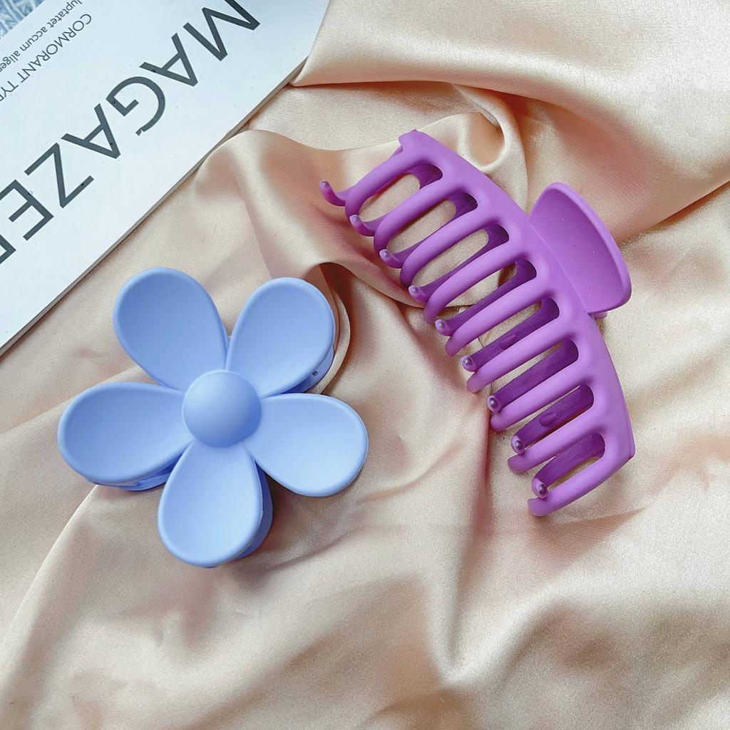 2 Pack 4.3 Inch Large Hair Clips Neutral Color Hair Claw for Women Thin Thick Curly Hair Matte Claw Clips Strong Hold Jaw Clip