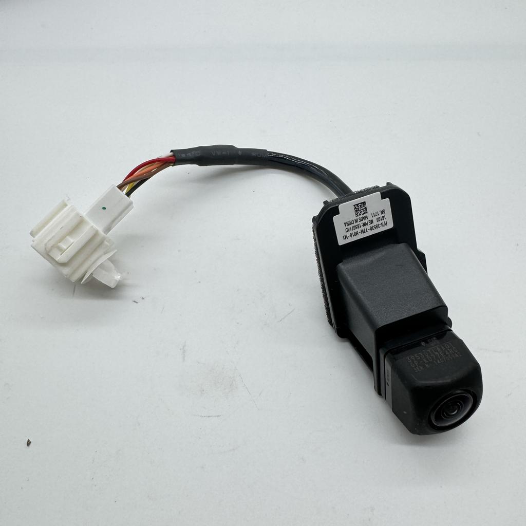 39530-T7M-H010-M1 39530T7MH010M1 Rear View Backup Camera 39530-T7M-H010-M1 for Honda Vezel 1.5L 1.8L 2015-2019