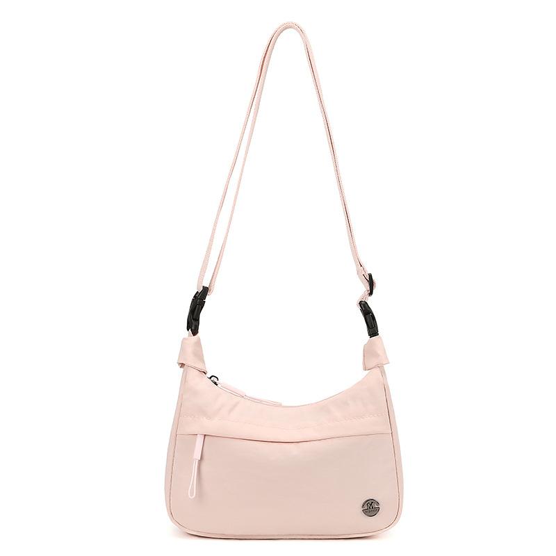 Trend of Light and Simple Messenger Bag Multifunctional Joker Nylon Portable Jiaozi Bag Fashion Commuter Niche Shoulder Bag.