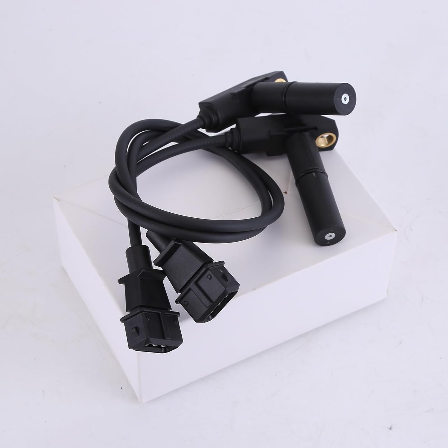 2pcs Crankshaft Position Reference Mark Crank Speed Sensor Set compatible with Porsche 924 944