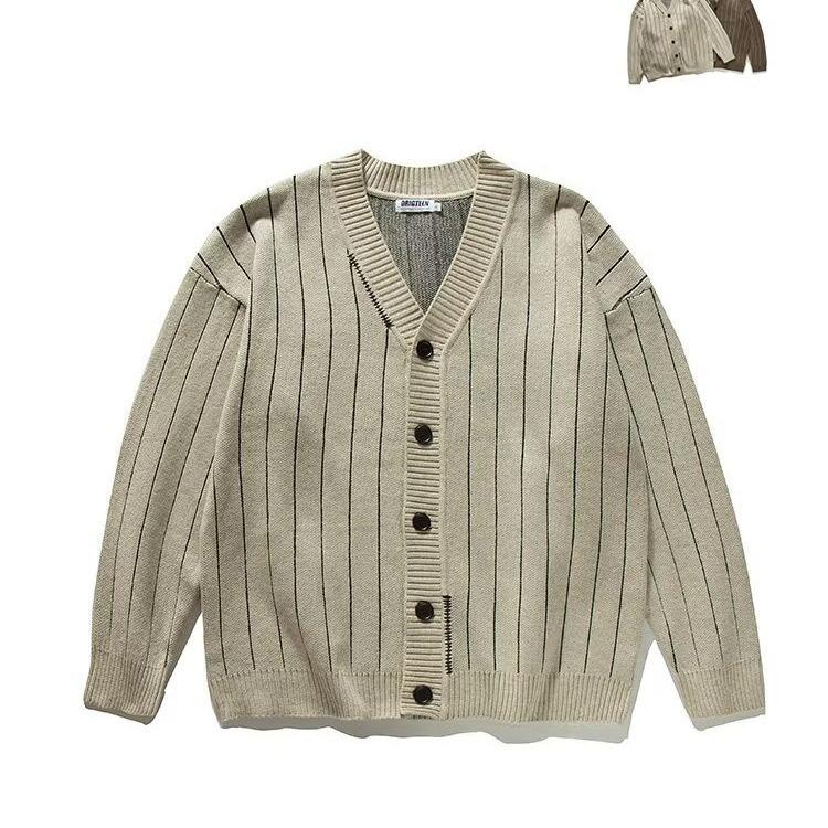 

2025 Autumn/Winter Japanese Retro Striped Knit Cardigan Sweater XXL брудно-білий
