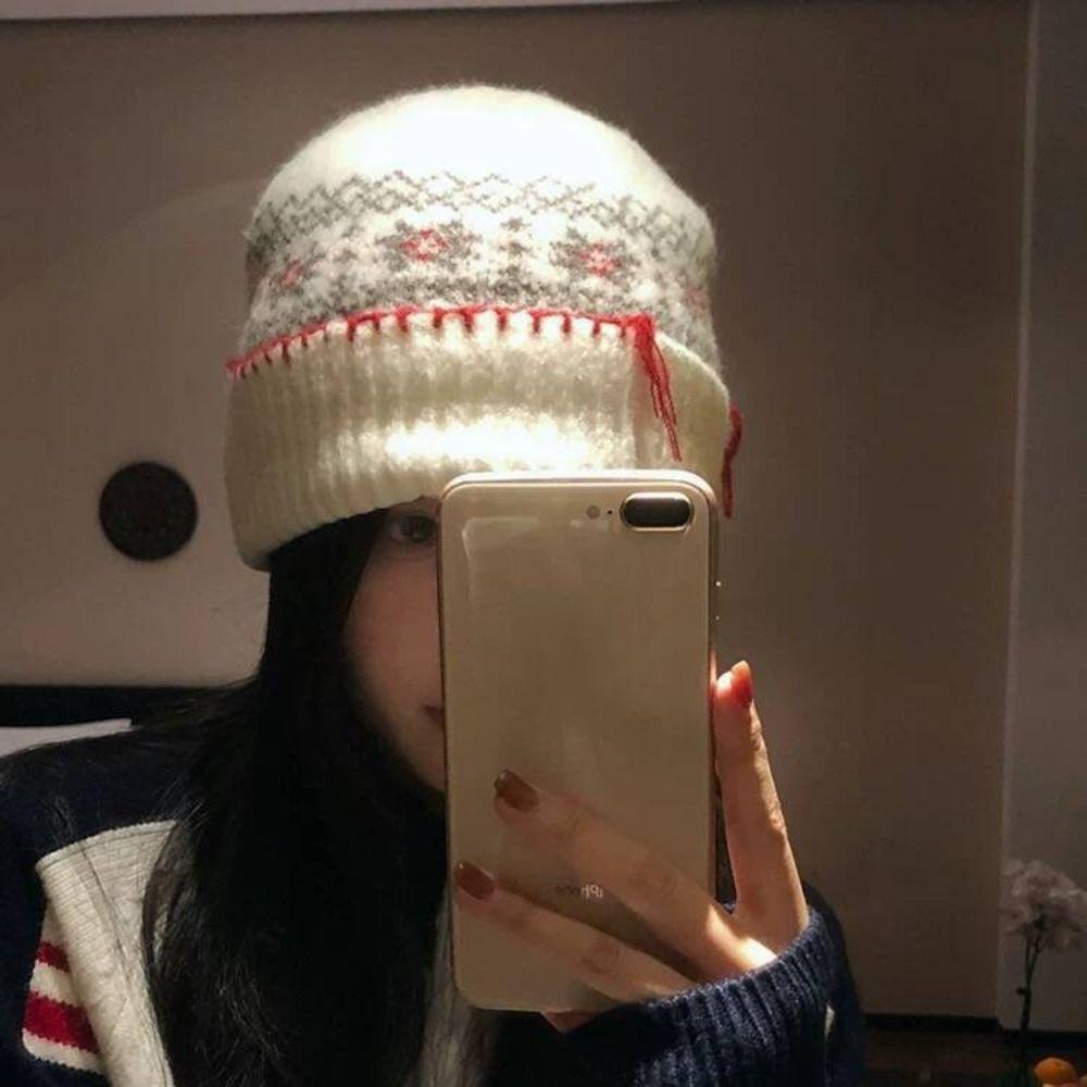 Casual Woolen Knitted Pullover Hat Coldproof Keep Warm Jacquard Woolen Hat Solid Color Ear Protection Beanies Cap Female