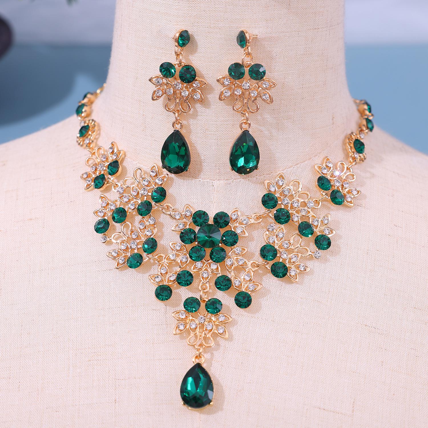 

Европейский стиль Стразы Свадебное колье-капля и серьги