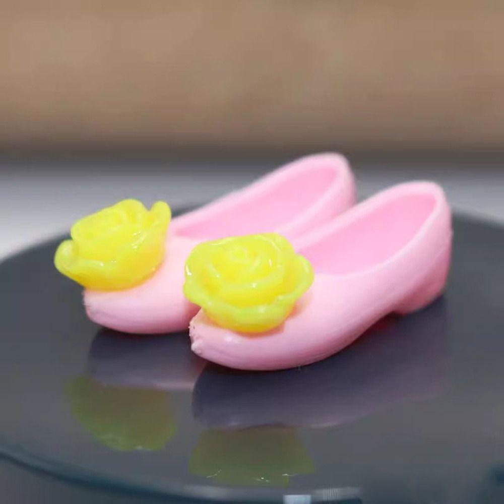 

Retro Chinese Style 1/6 Doll Ancient Flat Shoes 30Cm Figurine Doll Sandals Ancient Princess Flower Shoes Female Doll Accessories